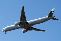 B-KQE @ EGLL - Boeing 777-367ER [41432] (Cathay Pacific Airways) Home~G 03/05/2013. On approach 27R.