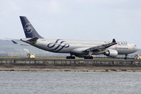 B-18311 @ WADD - taxi to runway 09 - by Roberto Prawiro