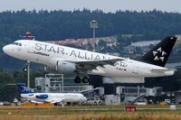 D-AILF @ ZRH - Lufthansa - by Chris Jilli
