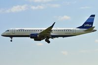 N239JB @ KBWI - On short finals for r/w 33L