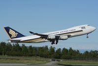9V-SFJ @ PANC - Singapore Airlines Boeing 747-400