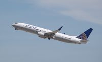 N39415 @ KLAX - Boeing 737-900ER