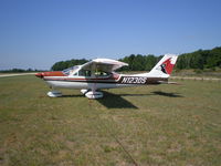 N123DS @ MGN - VERY NICE! - by Geoffrey