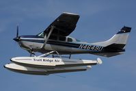N4649U @ LHD - Cessna 206