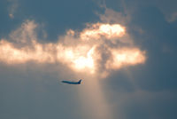 TC-SNH @ LOWW - tc-snh - by Jan Ittensammer