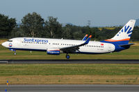 TC-SNR @ VIE - SunExpress - by Chris Jilli