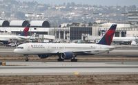 N757AT @ KLAX - Boeing 757-200 - by Mark Pasqualino