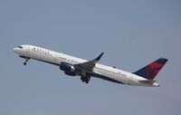 N6700 @ KLAX - Boeing 757-200