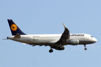 D-AIZV @ EGLL - D-AIZV   Airbus A320-214(SL) [5658] (Lufthansa) Home~G 21/06/2013. On approach 27L. - by Ray Barber