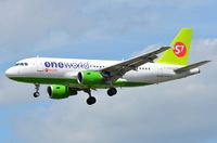 VP-BTN @ EDDF - S7 A319 with  Oneworld tittles - by FerryPNL