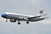 D-AIDV @ EDDF - Relatively new Lufthansa A321 in old retro c/s. I love it! - by FerryPNL
