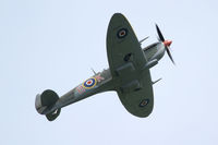 TE184 @ LOXZ - Supermarine Spitfire - by Thomas Ranner