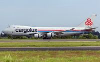 LX-TCV @ ELLX - decelerating after touchdown - by Friedrich Becker