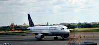 N469UA @ KDCA - Taxi DCA   - by Ronald Barker