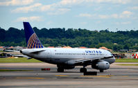 N852UA @ KDCA - Taxi DCA - by Ronald Barker