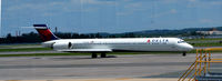 N943DN @ KDCA - Taxi DCA - by Ronald Barker