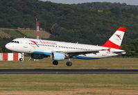 OE-LBT @ LOWW - Austrian A320 - by Thomas Ranner