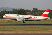OE-LBP @ LOWW - Austrian A320 - by Thomas Ranner
