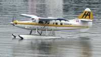 C-FODH @ CYHC - Harbour Air #307 taxiing to terminal in Coal Harbour,