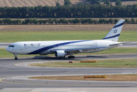 4X-EAR @ LOWW - El Al B767 - by Thomas Ranner