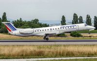 F-GUFD @ LFSB - moments prior touchdown at Basel - by Friedrich Becker