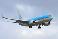 PH-BGD @ EGLL - KLM Royal Dutch Airlines - by Chris Hall
