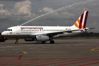 D-AGWX @ CGN - visitor - by Wolfgang Zilske