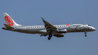 OE-IHD @ EDDF - on final RW07R - by Friedrich Becker