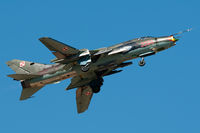3304 @ LHKE - Su-22 - by Roland Bergmann-Spotterteam Graz