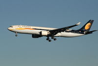 VT-JWT @ EBBR - Arrival of flight 9W229 to RWY 20