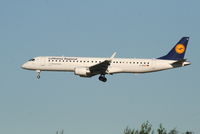 D-AEBC @ EBBR - Arrival of flight LH2282 to RWY 20 - by Daniel Vanderauwera