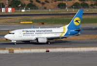 UR-GAW @ LOWW - UIA B737 - by Thomas Ranner