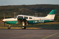 LN-TOS @ ENVD - Tromsø Flyklubb Piper PA-28 - by Thomas Ranner