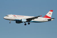 OE-LBJ @ EBBR - Arrival of flight OS351 to RWY 20