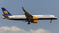 TF-LLX @ EDDF - on final RW07R - by Friedrich Becker
