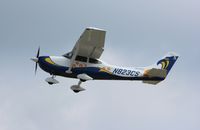 N823CS @ KOSH - Cessna 182T