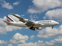 F-GITJ @ CYYZ - Air France 747 landing on rwy 23 at Toronto Int'l Airport - by Ron Coates