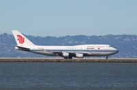 B-2469 @ KSFO - Boeing 747-400