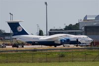 4K-AZ100 @ EDDP - Getting loaded on apron 2.... - by Holger Zengler