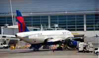 N320US @ KDTW - Gate A66 DTW - by Ronald Barker