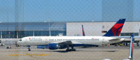 N673DL @ KDTW - Taxi Detroit - by Ronald Barker
