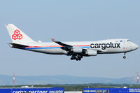 LX-WCV @ VIE - Cargolux - by Chris Jilli