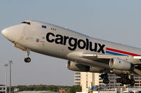 LX-WCV @ VIE - Cargolux