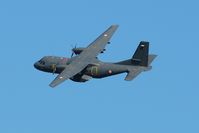071 @ LFBD - FAF take off runway 05 to Souge drop zone - by Jean Goubet-FRENCHSKY
