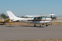 N1746R photo, click to enlarge