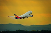 HL7620 @ LOWW - Asiana cargo take off Vienna Airport - by Bernhard Sitzwohl