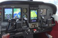 N733ZZ @ KOSH - Cessna 172N