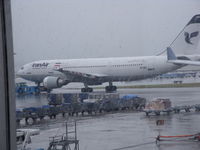 EP-IBD @ EHAM - airbus a300 - by christian maurer