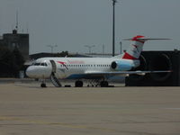 OE-LFK @ LOWW - This bird will be retired from AUA Service soon.