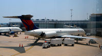 N928DL @ KDCA - Gate 15 National - by Ronald Barker